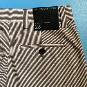 BANANA REPUBLIC Women's Aiden 9 inch Shorts